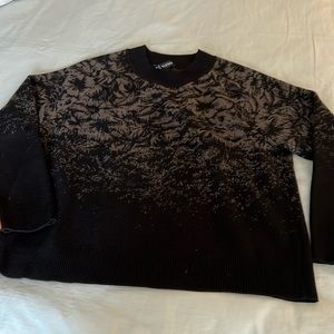 Athleta crewneck long sleeve sweater